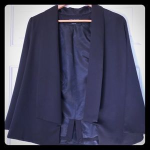 The perfect black cape